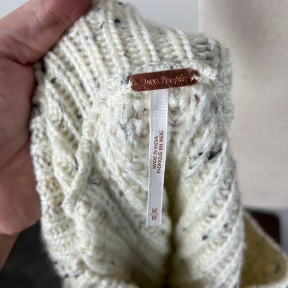 Free People New Dream Sweater Cream Speckled Off Shoulder Cable Knit Size M - Picture 6 of 9